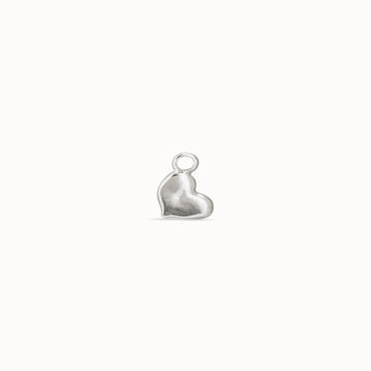 Charm de piercing bañado en plata de ley de corazón, Platead
